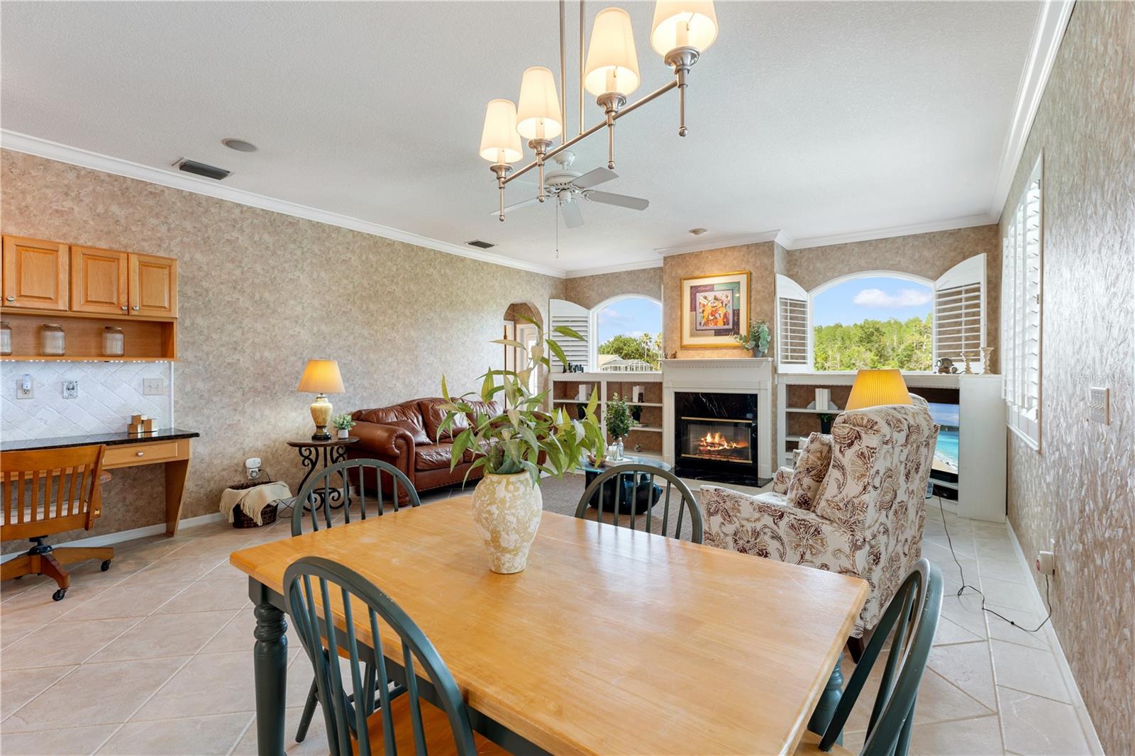 Image 14 of 65 For 9442 Hunters Pond Drive