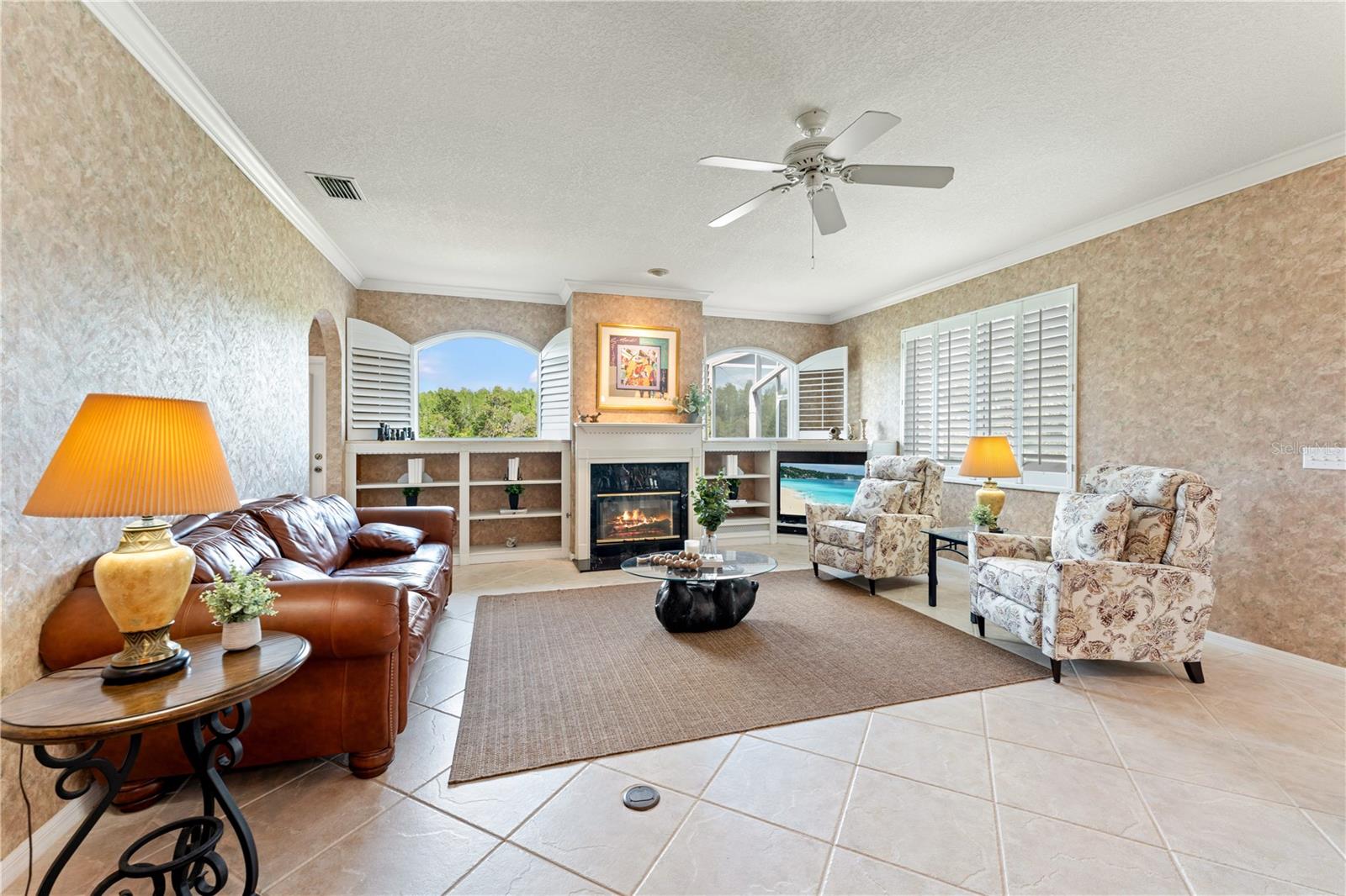 Image 16 of 65 For 9442 Hunters Pond Drive