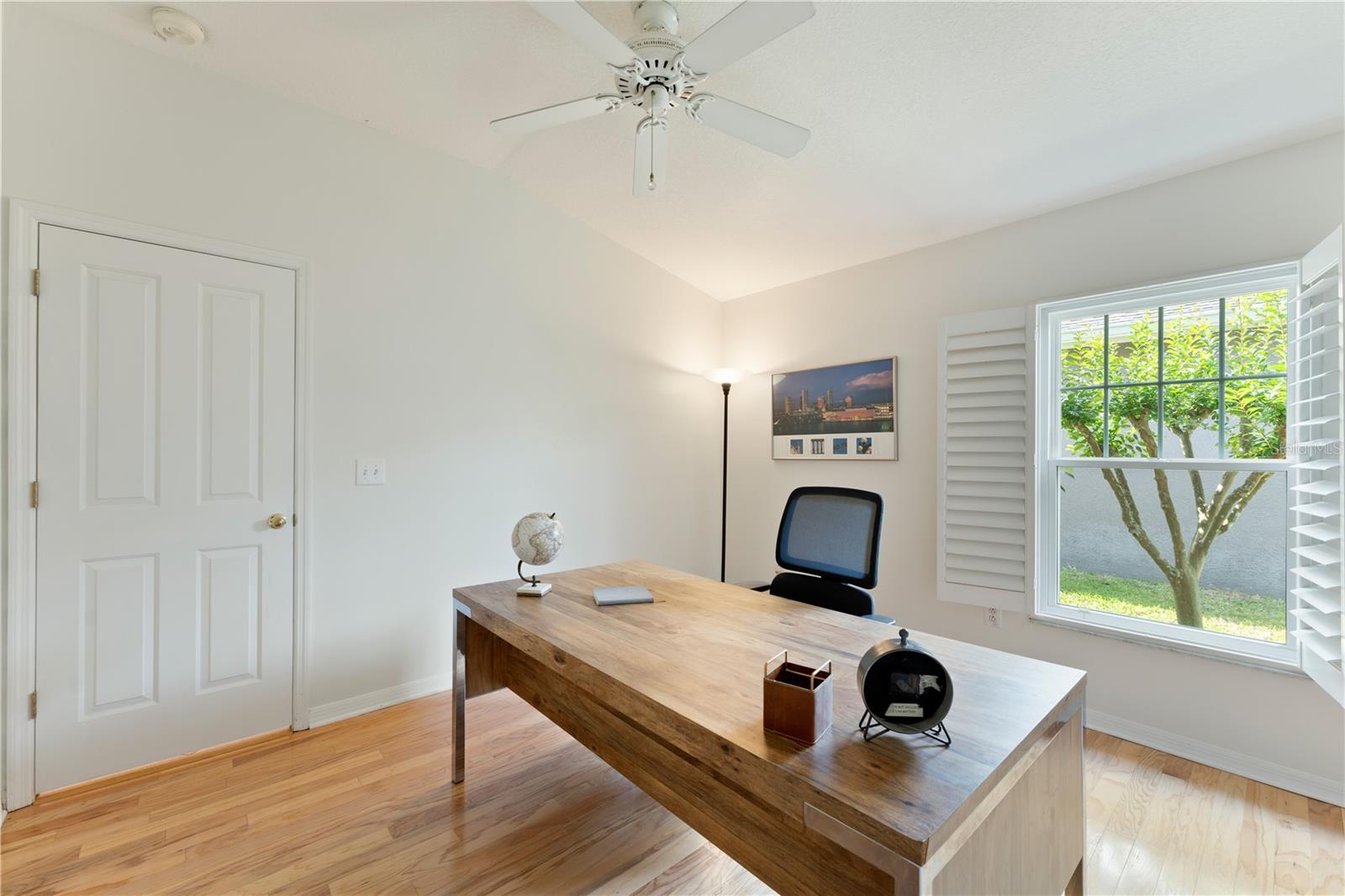 Image 36 of 65 For 9442 Hunters Pond Drive