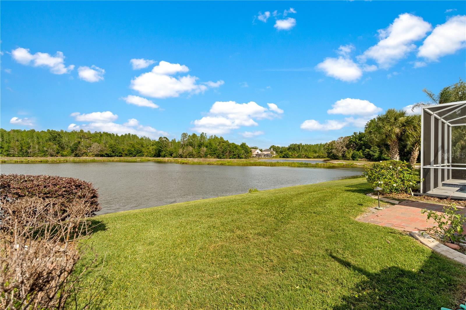 Image 5 of 65 For 9442 Hunters Pond Drive