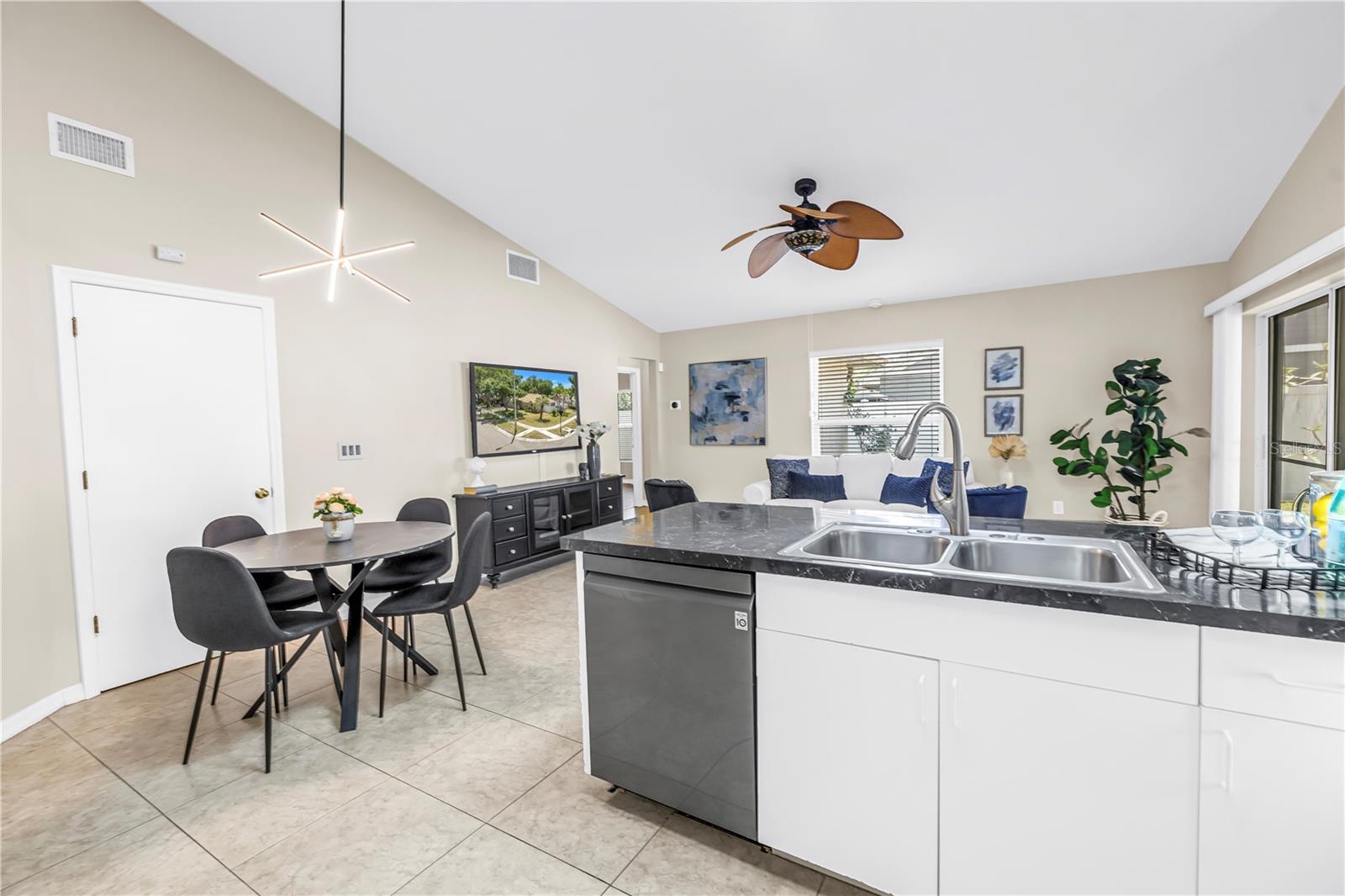 Image 26 of 56 For 5810 Bitter Orange Avenue