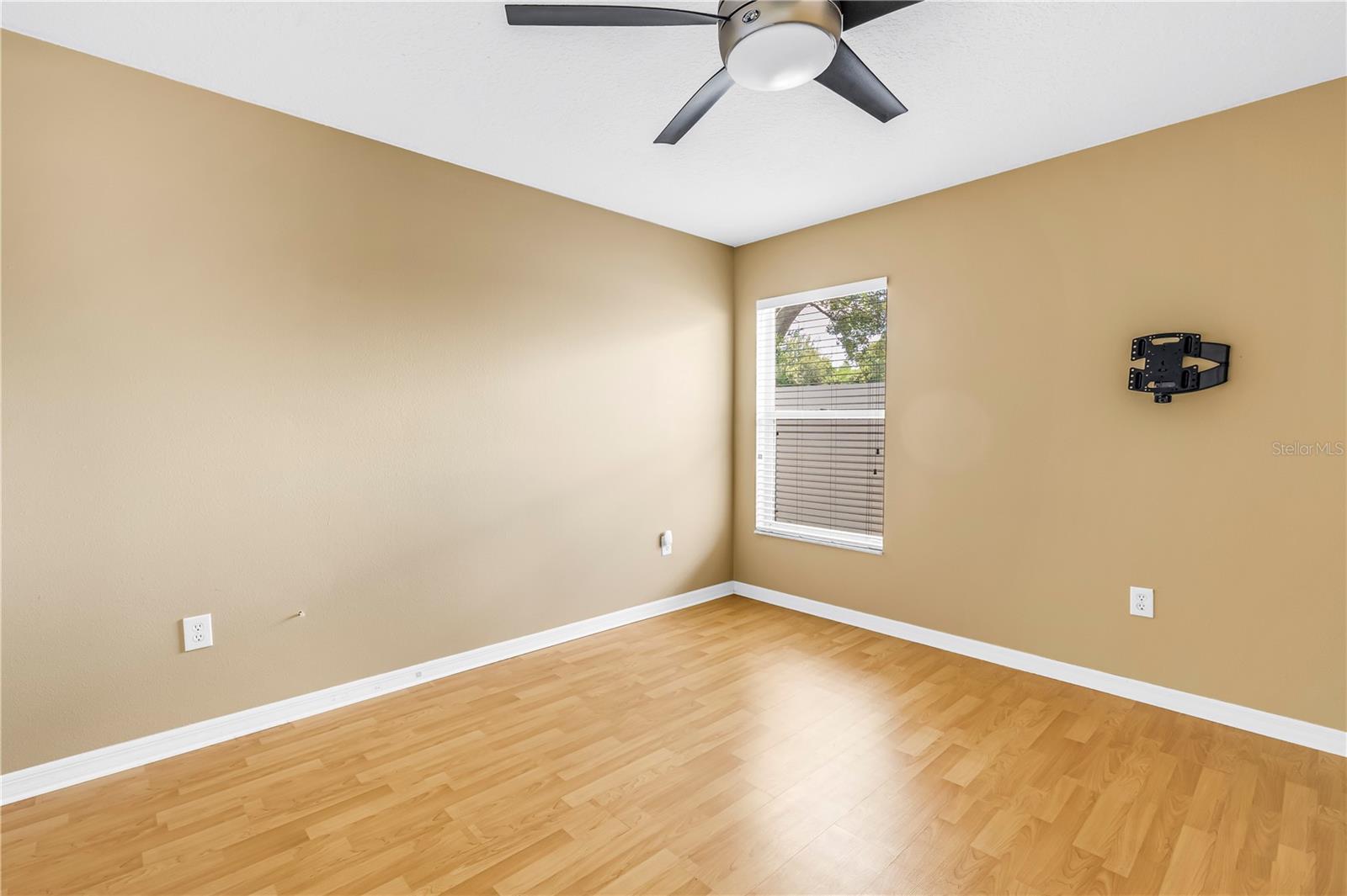 Image 33 of 56 For 5810 Bitter Orange Avenue