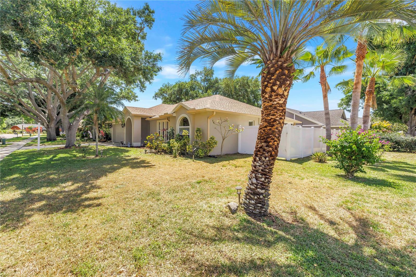 Image 6 of 56 For 5810 Bitter Orange Avenue