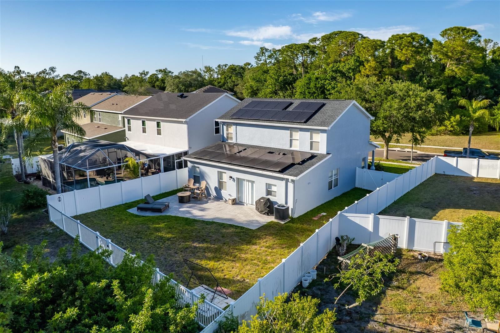 Image 15 of 23 For 9004 Grand Bayou Court