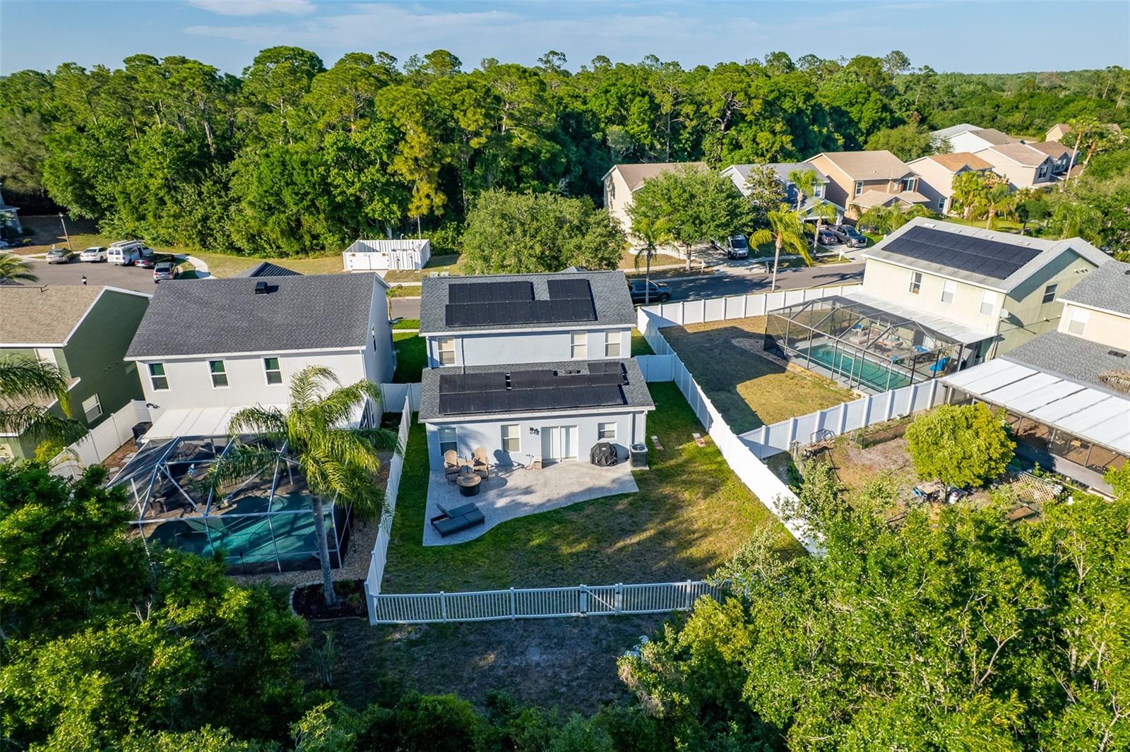 Image 18 of 23 For 9004 Grand Bayou Court