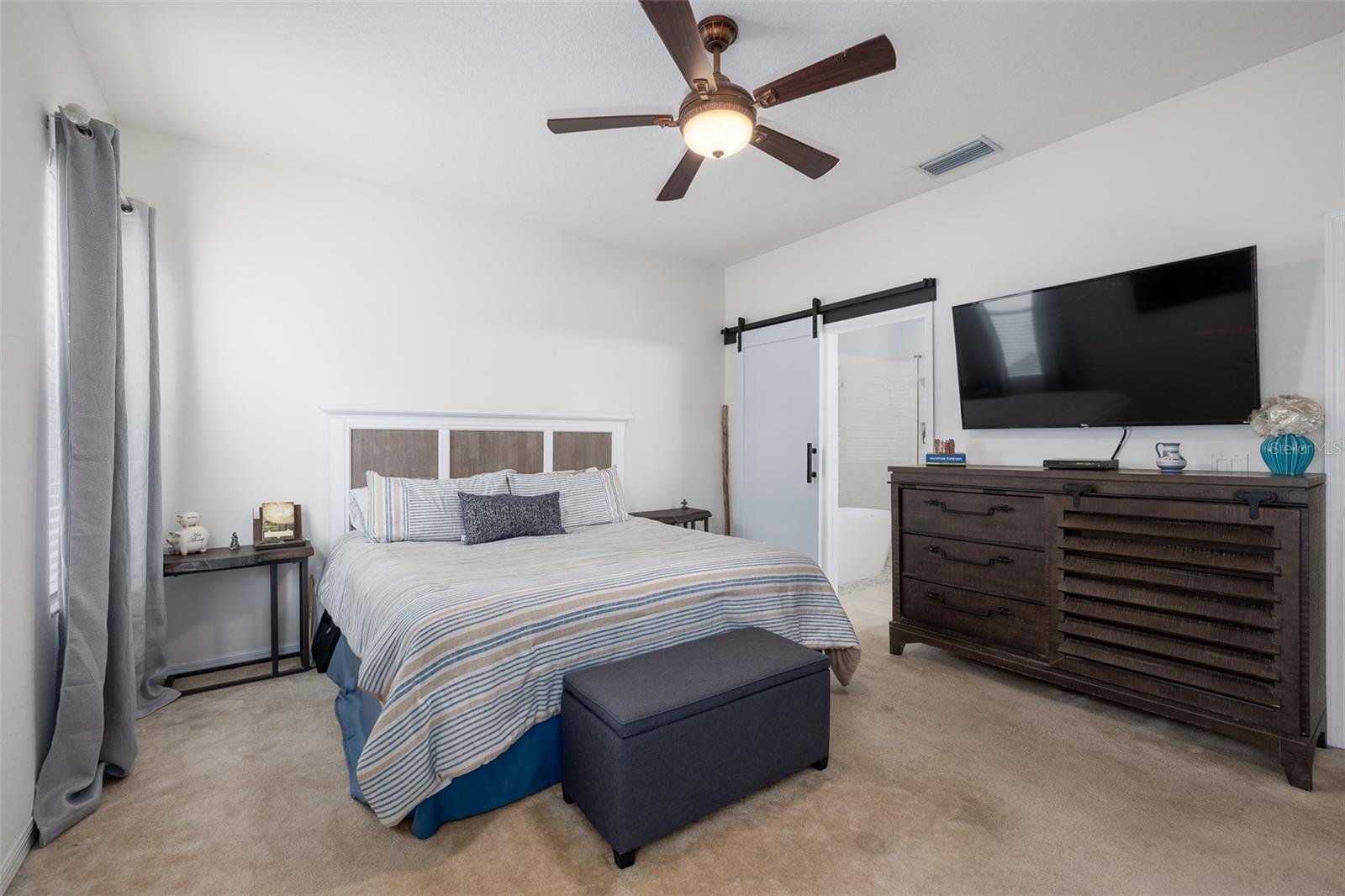 Image 7 of 23 For 9004 Grand Bayou Court