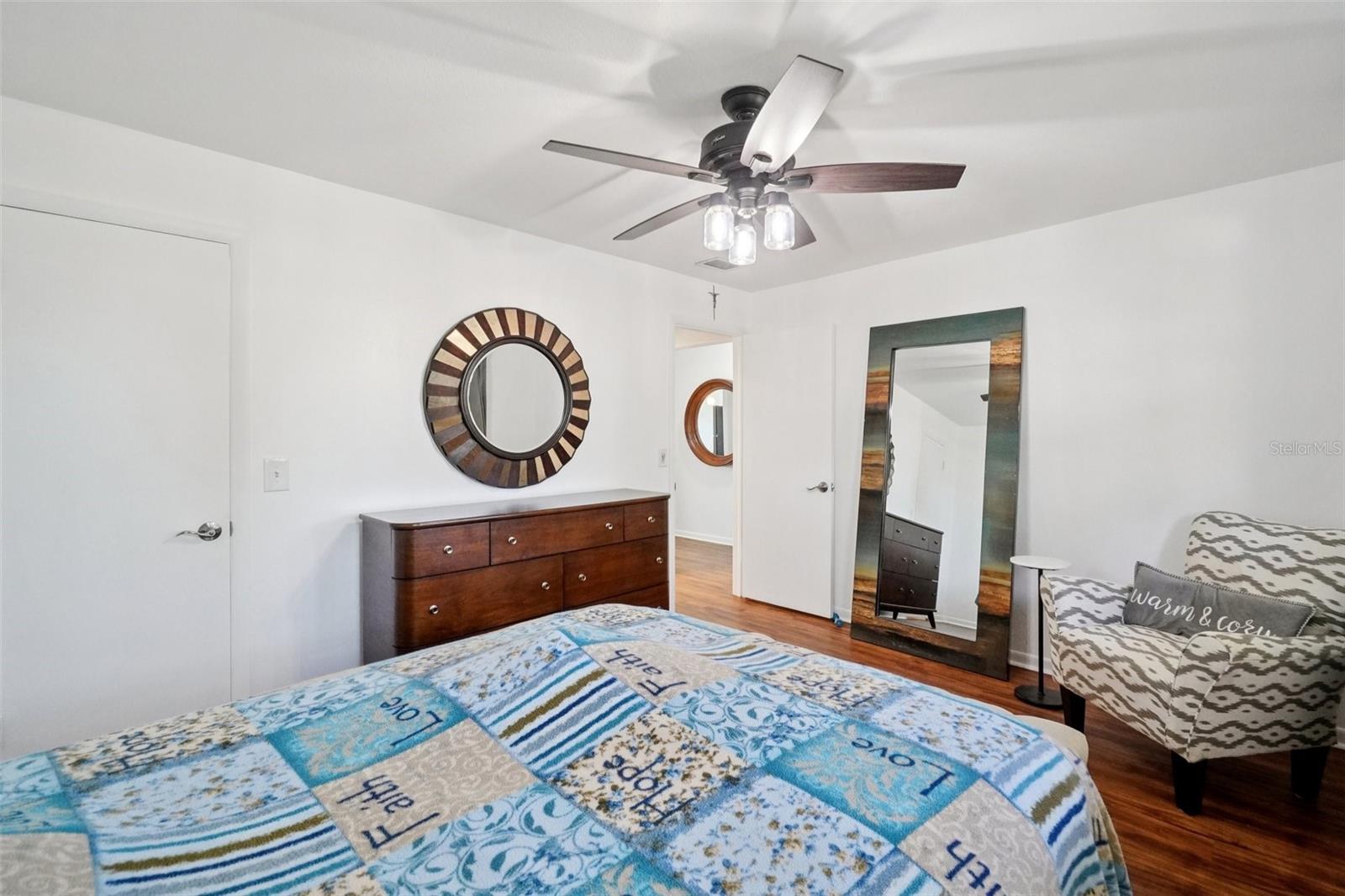 Image 20 of 29 For 3850 13th Avenue N 212