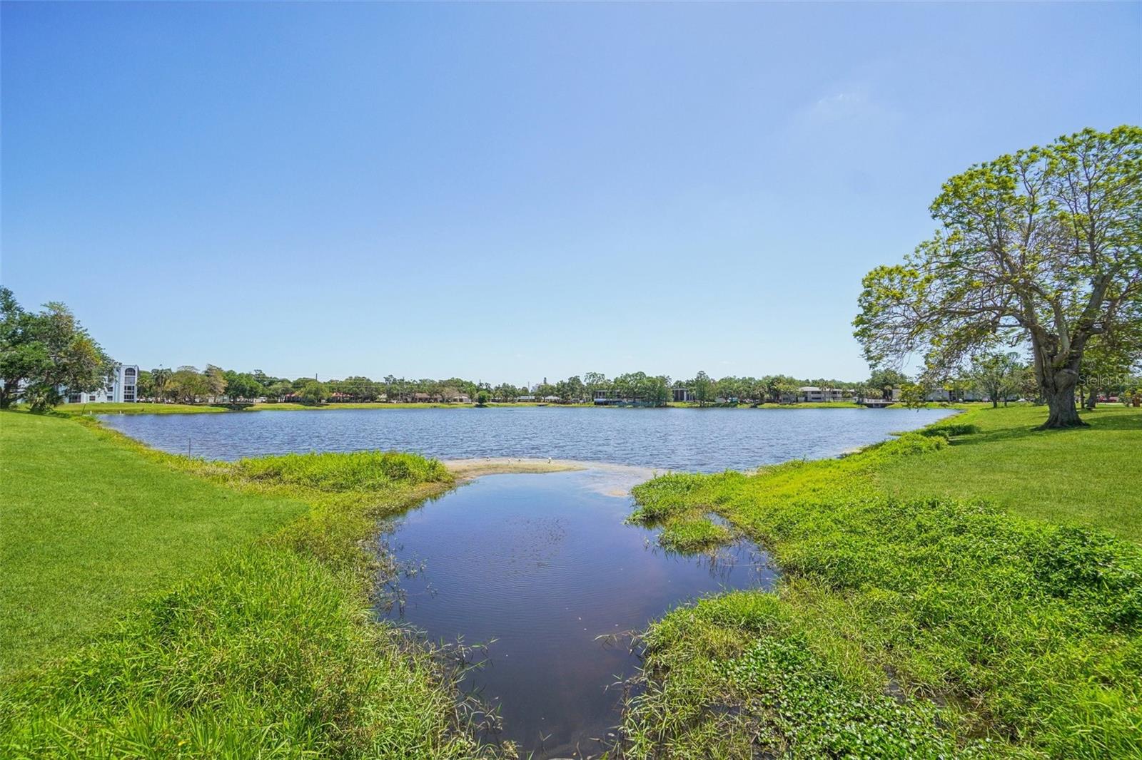 Image 25 of 29 For 3850 13th Avenue N 212