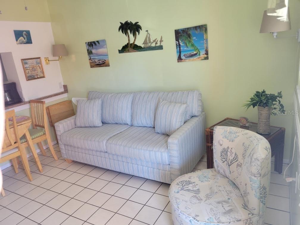 Image 10 of 47 For 8567 Gulf Boulevard 3n