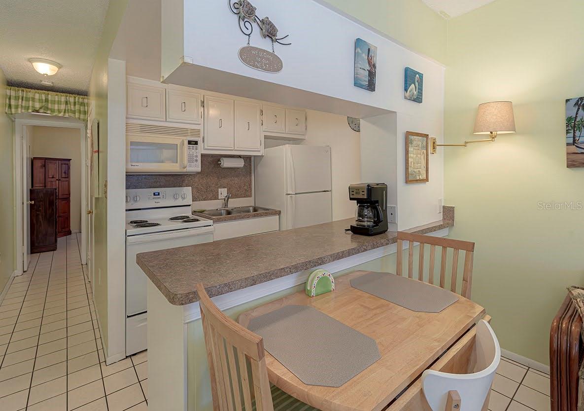 Image 12 of 47 For 8567 Gulf Boulevard 3n