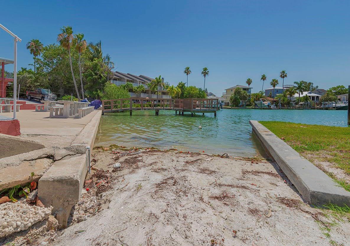 Image 31 of 47 For 8567 Gulf Boulevard 3n