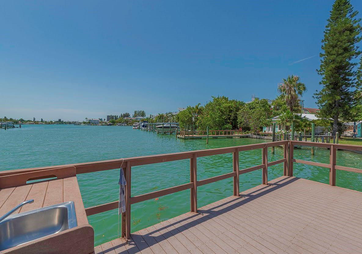 Image 34 of 47 For 8567 Gulf Boulevard 3n