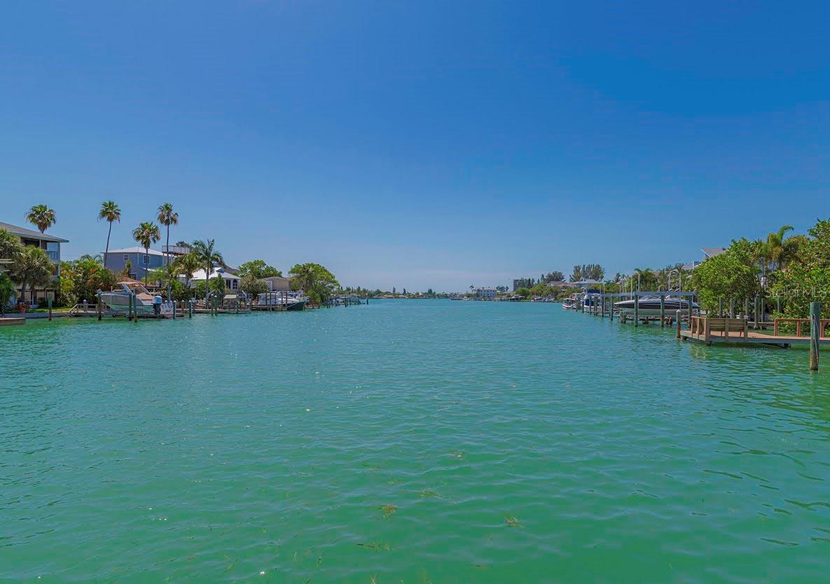 Image 35 of 47 For 8567 Gulf Boulevard 3n