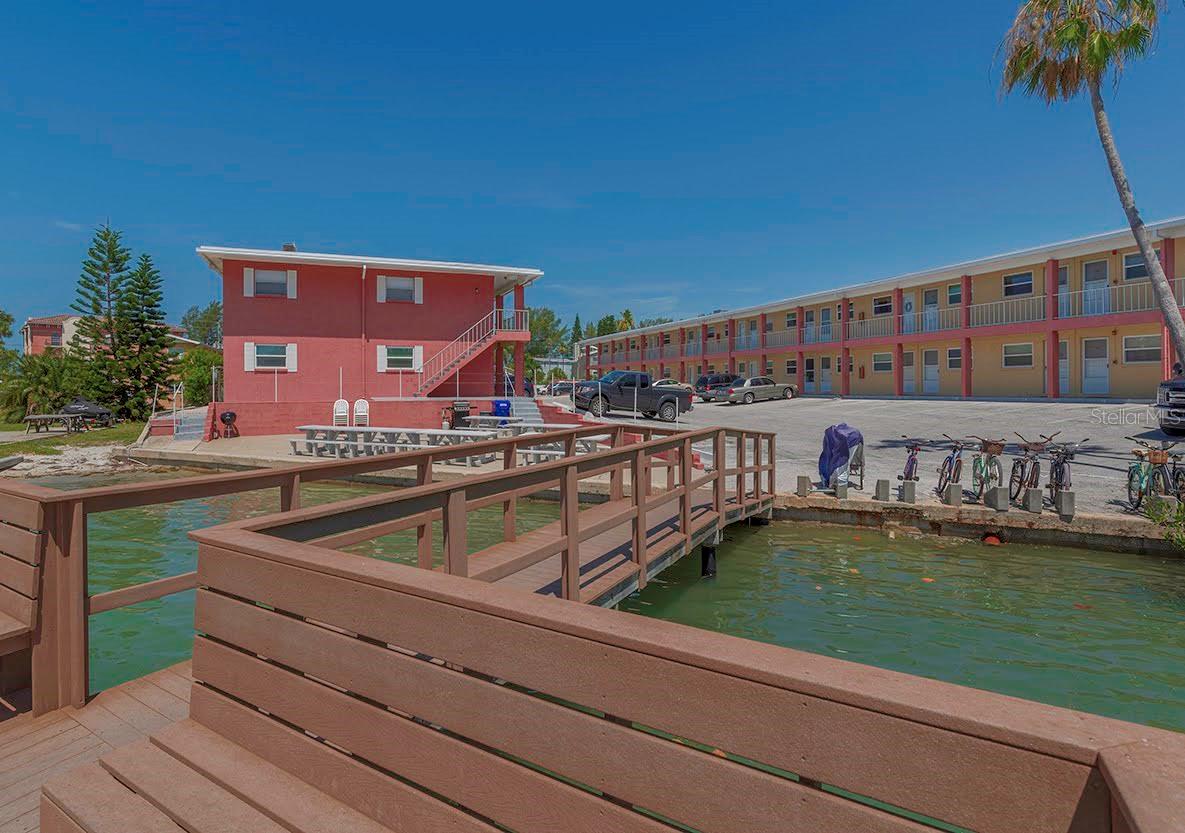 Image 36 of 47 For 8567 Gulf Boulevard 3n