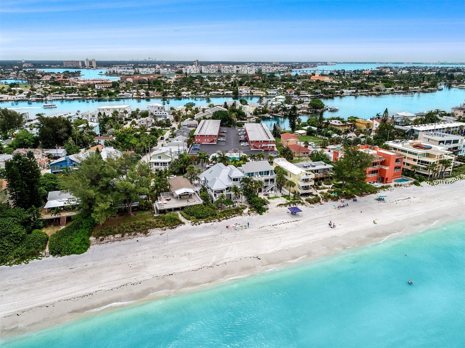 Image 44 of 47 For 8567 Gulf Boulevard 3n