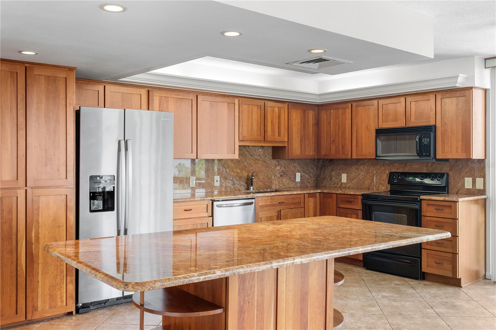 Image 11 of 41 For 3301 Bayshore Boulevard 702e