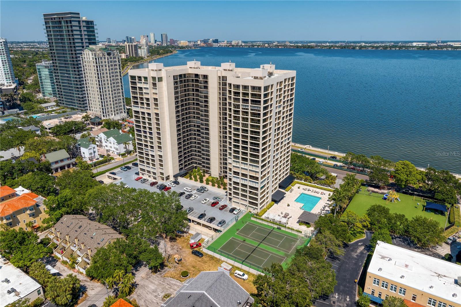 Image 41 of 41 For 3301 Bayshore Boulevard 702e