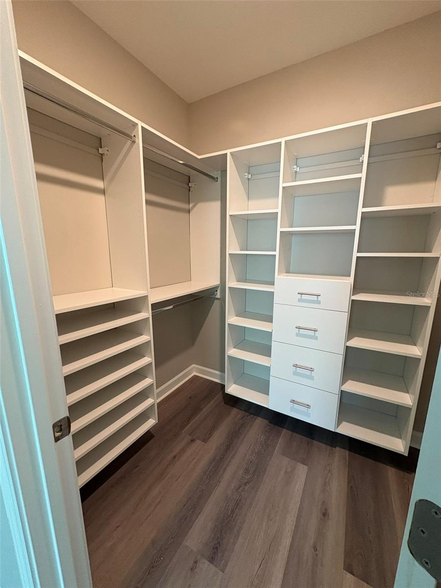 Image 20 of 39 For 18676 Noble Caspian Drive