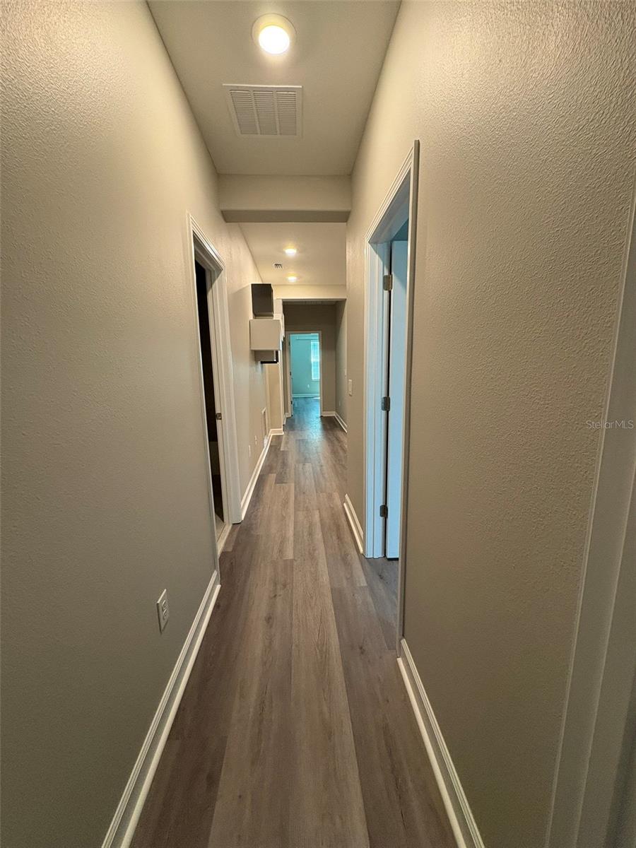 Image 28 of 39 For 18676 Noble Caspian Drive