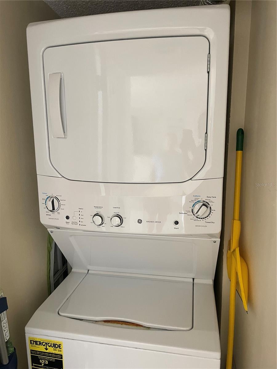 Image 17 of 30 For 7893 Sailboat Key Boulevard S 202