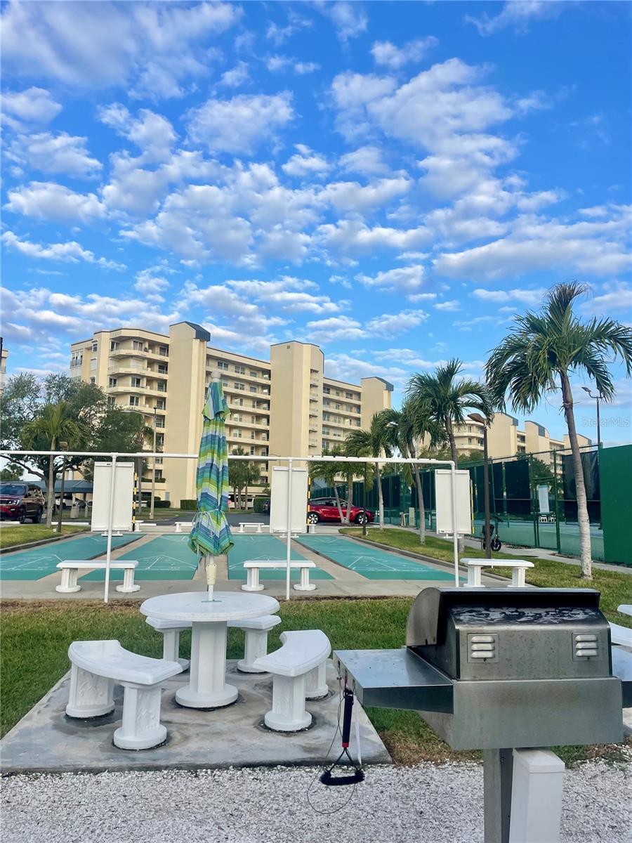 Image 25 of 30 For 7893 Sailboat Key Boulevard S 202