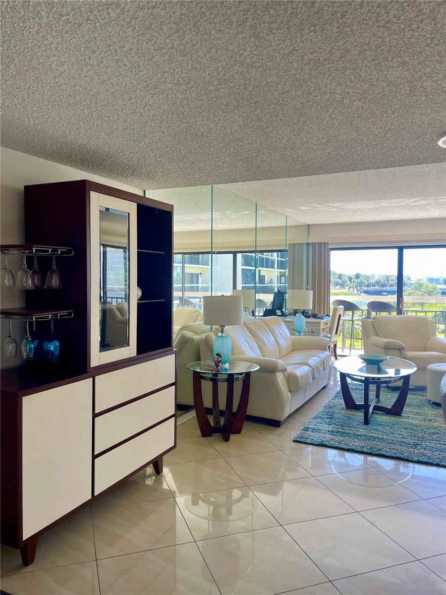 Image 6 of 30 For 7893 Sailboat Key Boulevard S 202