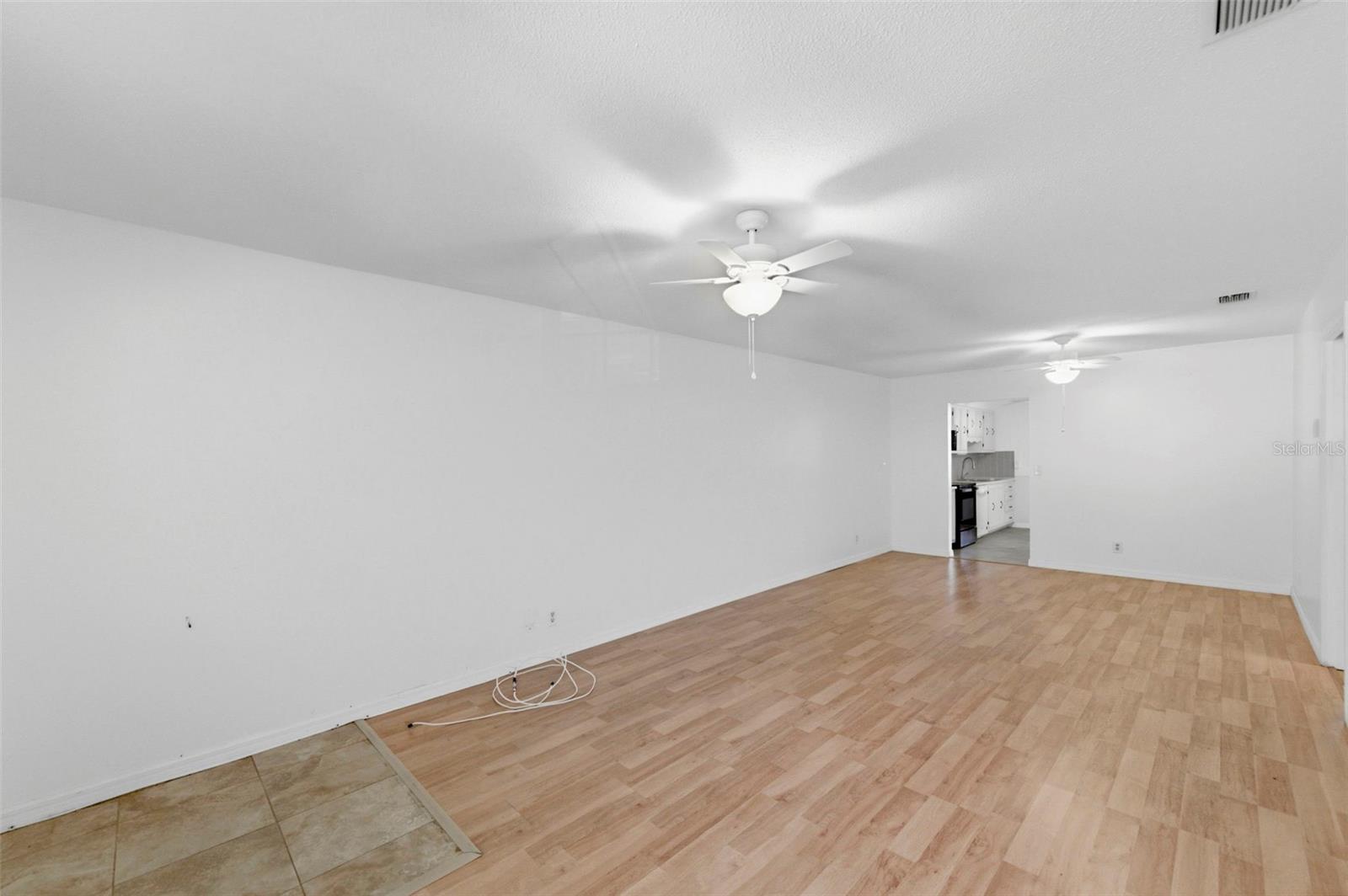 Image 7 of 47 For 11200 102nd Avenue 115