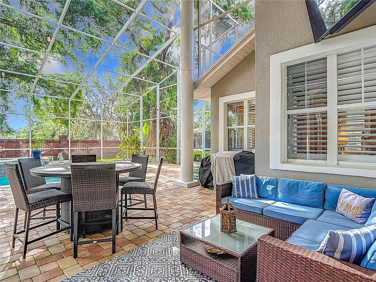 Image 65 of 75 For 2425 Valrico Forest Drive