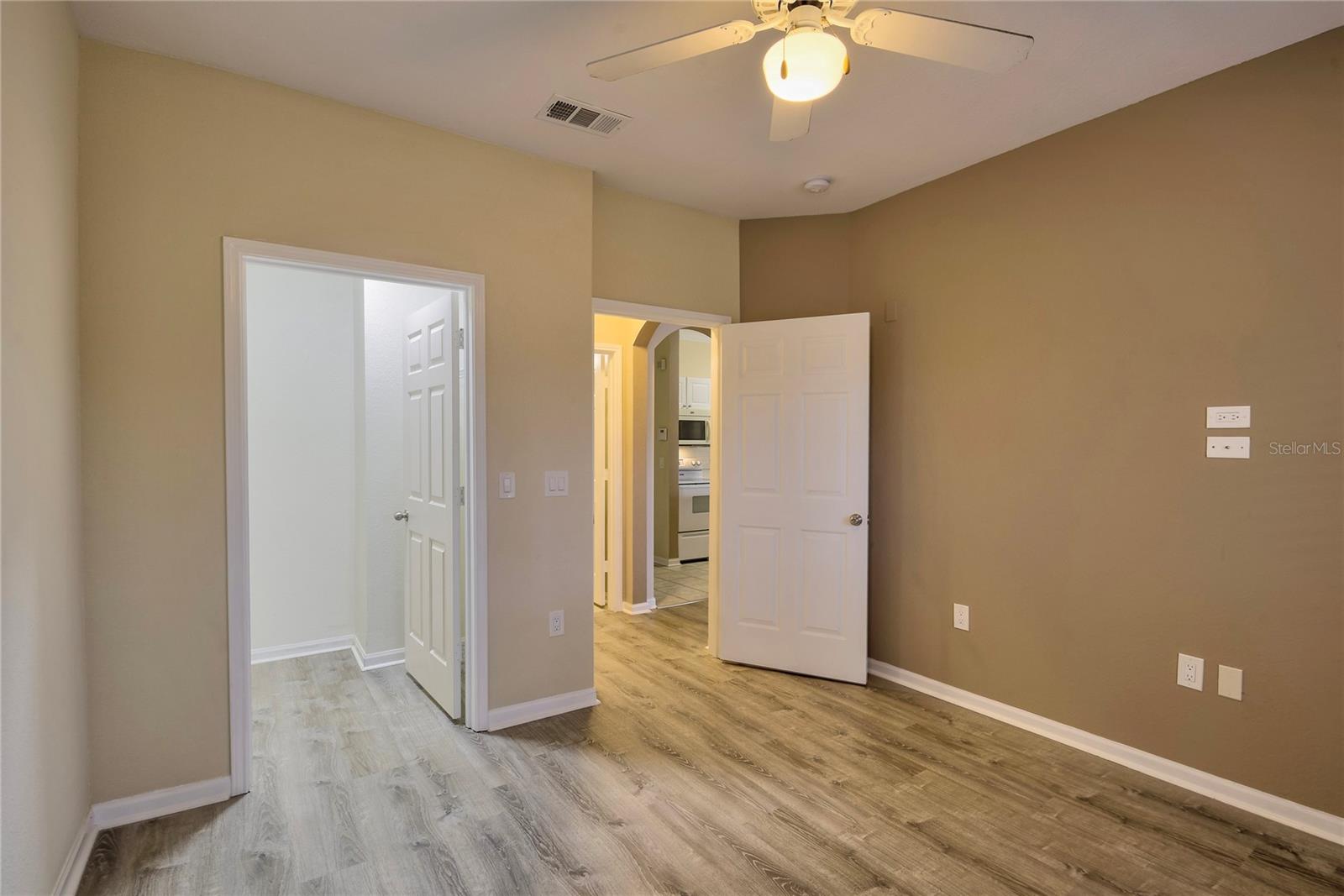 Image 13 of 19 For 1216 Missouri Avenue 125