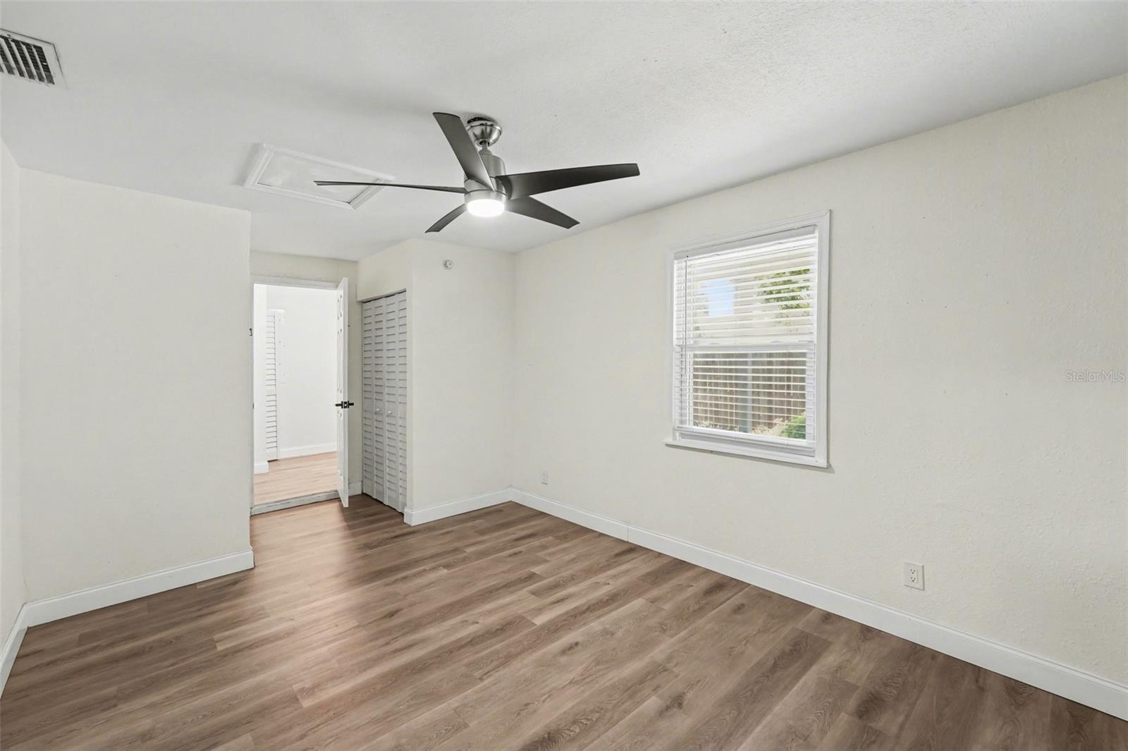 Image 13 of 25 For 9346 89th Ave