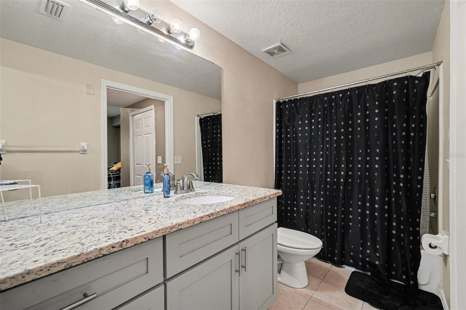 Image 23 of 26 For 9517 Amberdale Court 102