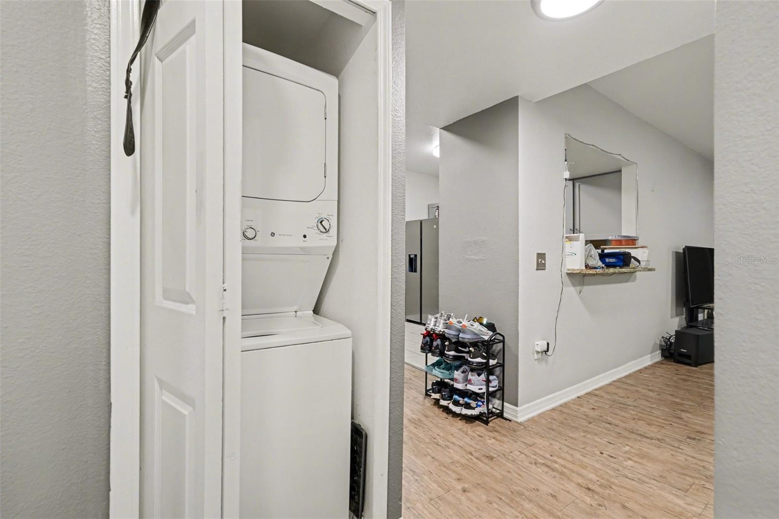 Image 24 of 26 For 9517 Amberdale Court 102