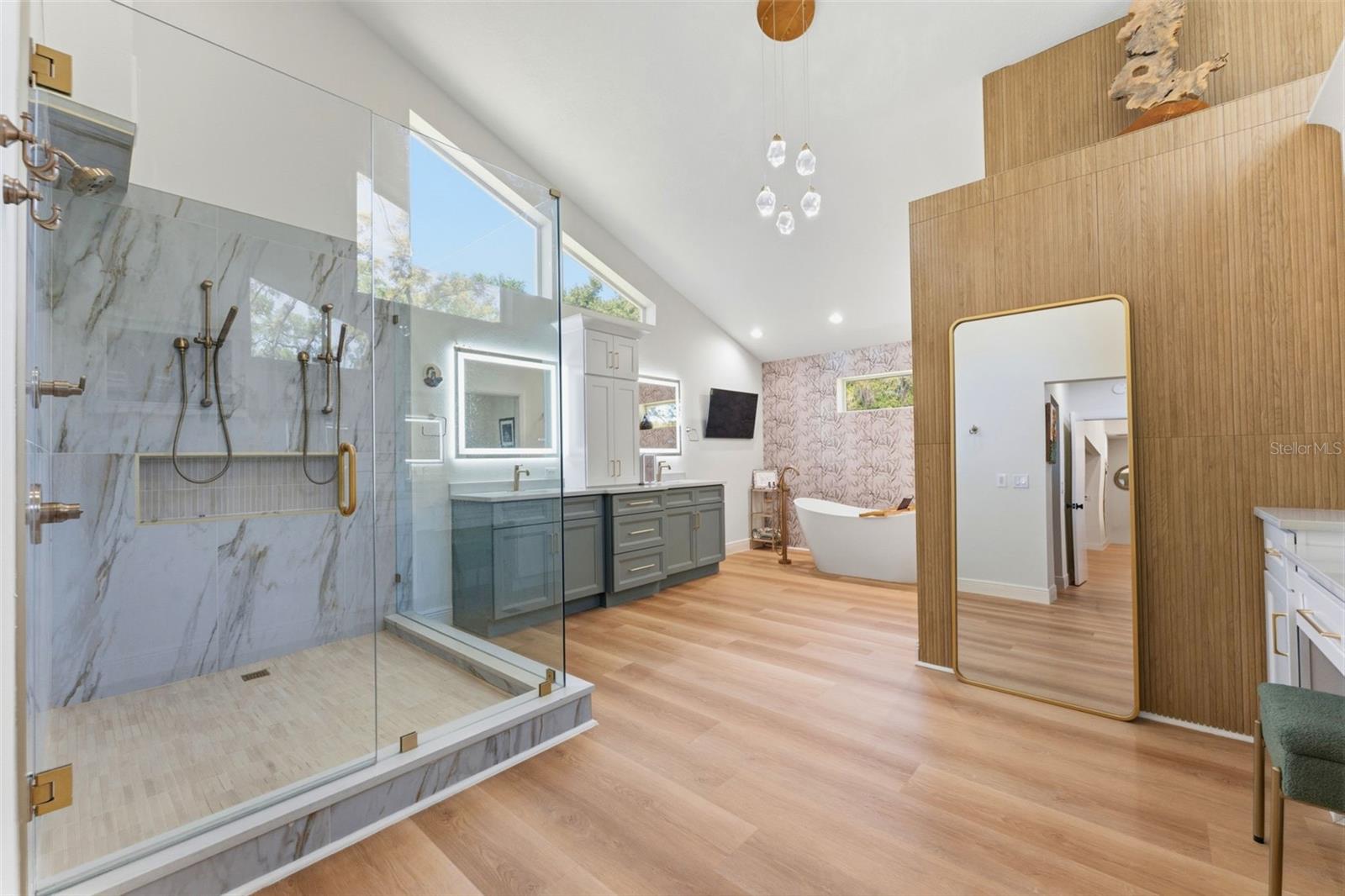 Image 18 of 66 For 1360 Sago Court