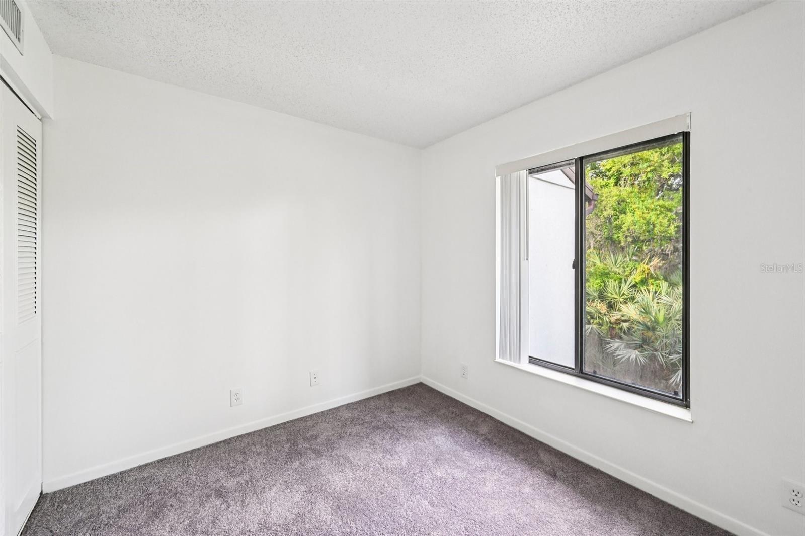 Image 14 of 31 For 1575 Silver Pine Way F2