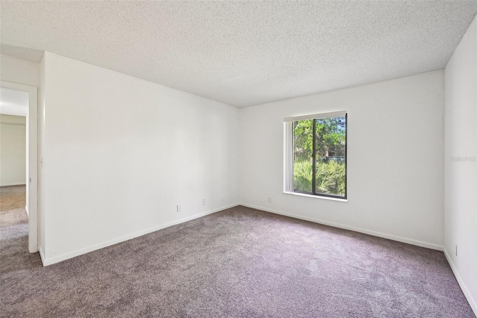 Image 18 of 31 For 1575 Silver Pine Way F2