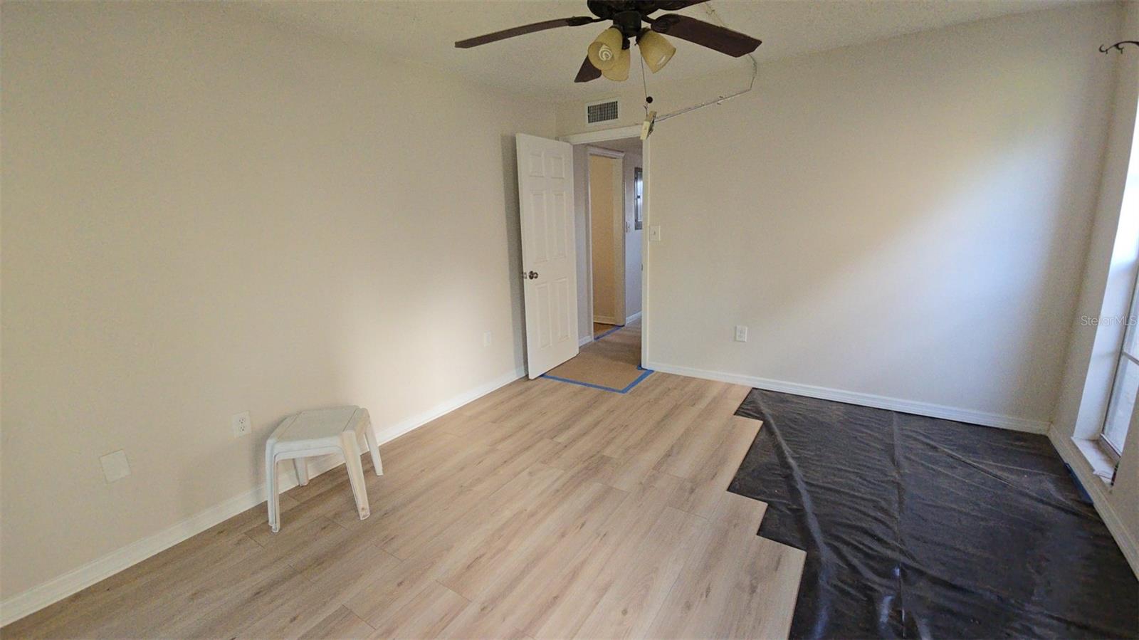 Image 9 of 14 For 4849 Onyx Lane 101