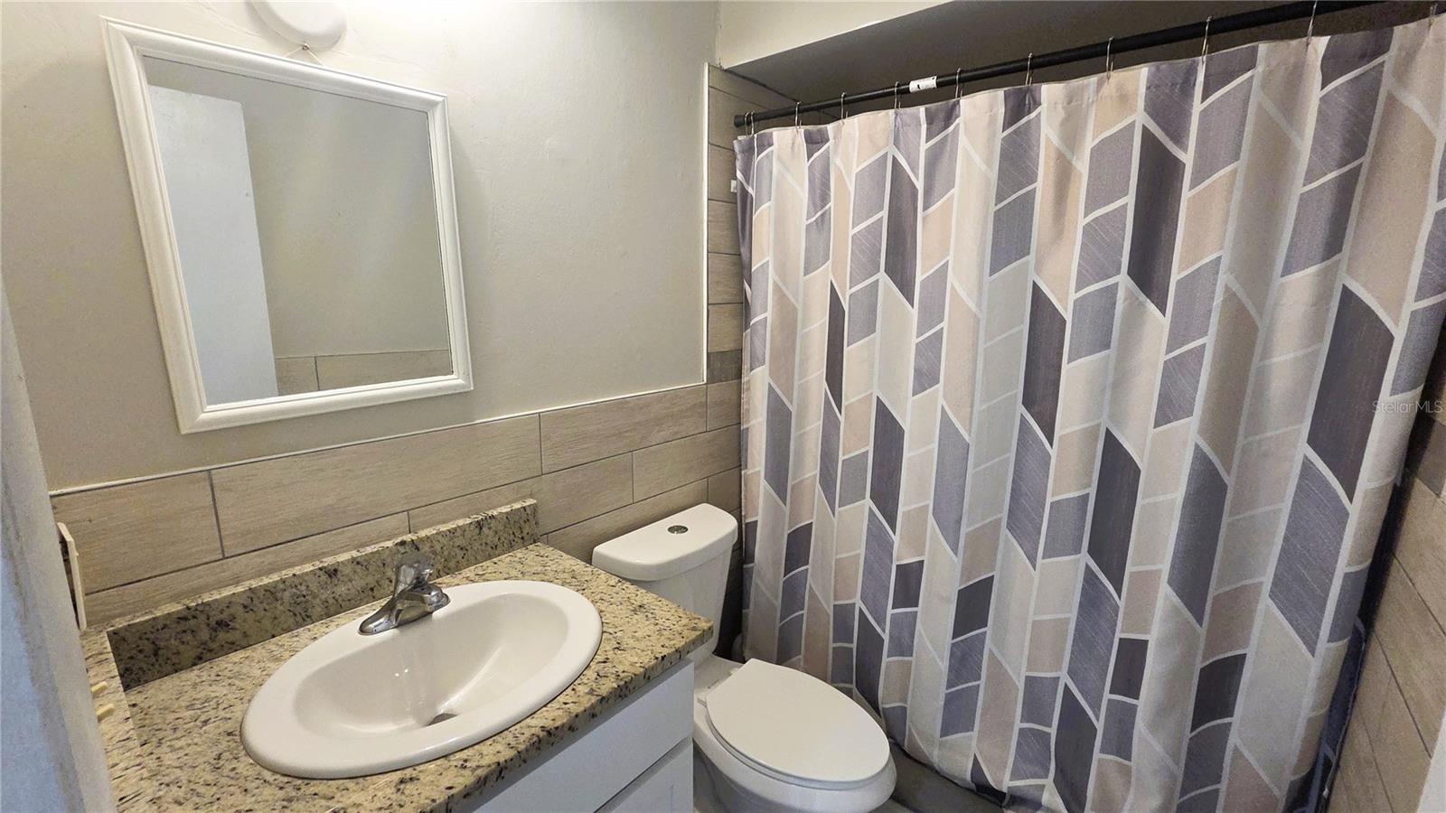 Image 8 of 12 For 7210 Manhattan Avenue 1021