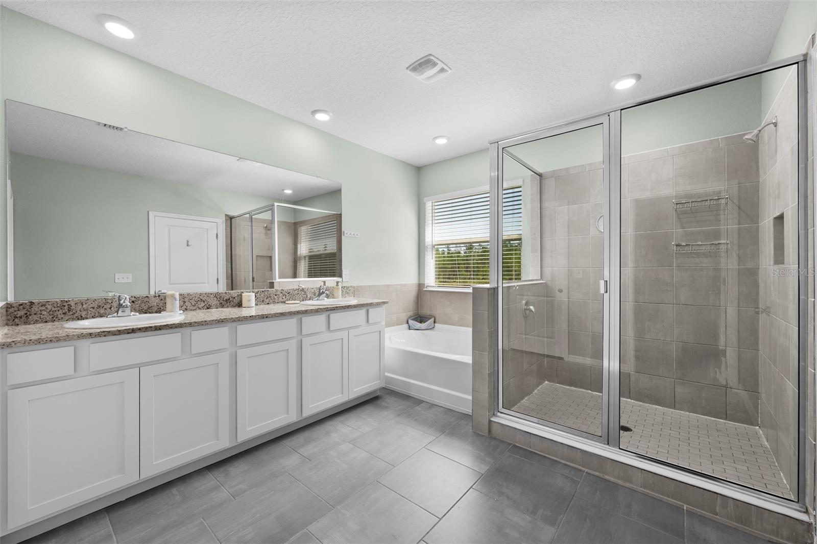 Image 33 of 69 For 8693 Bower Bass Circle