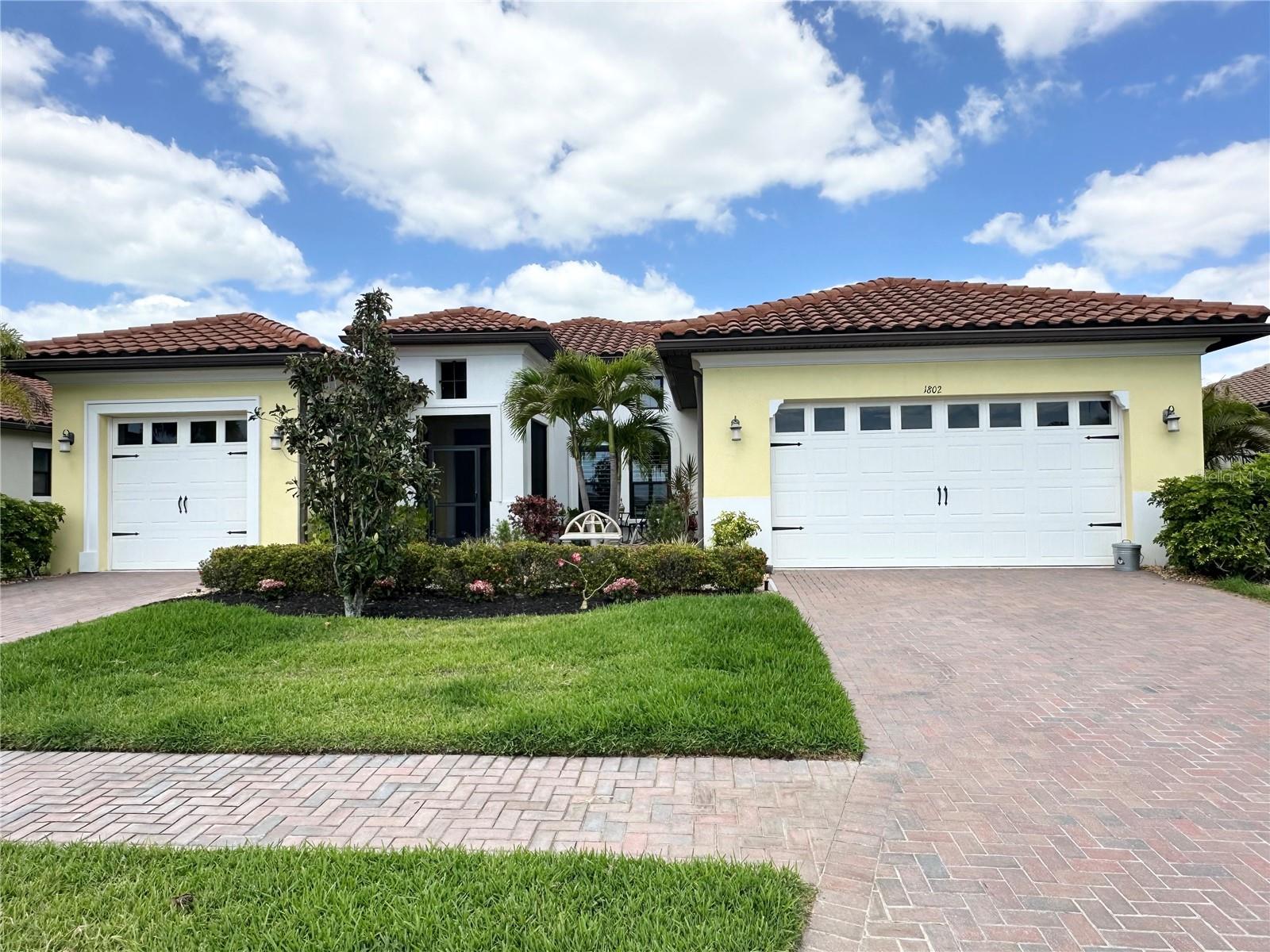 Image 2 of 84 For 1802 5th Street E