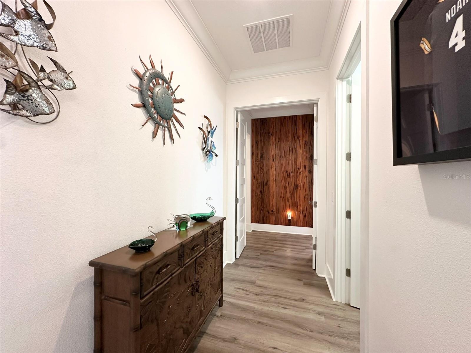 Image 27 of 84 For 1802 5th Street E