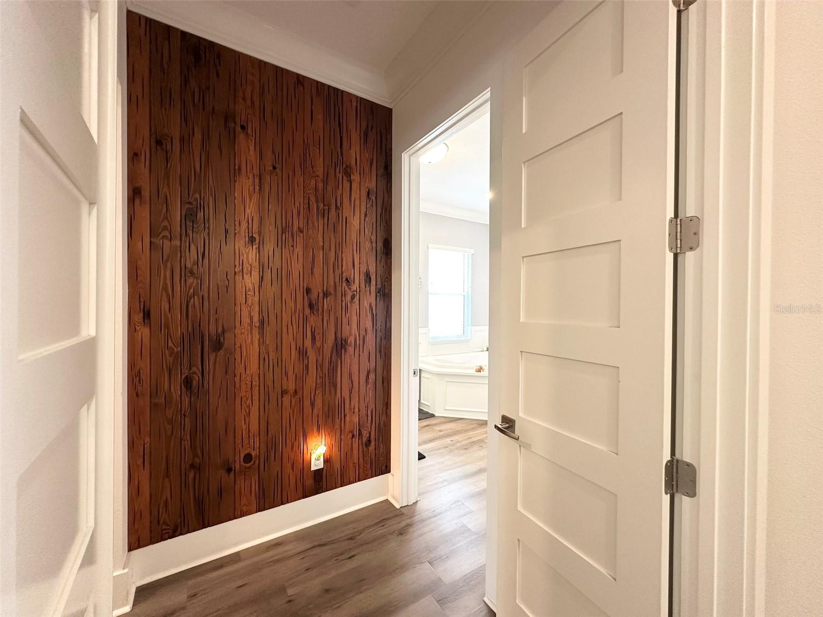 Image 28 of 84 For 1802 5th Street E