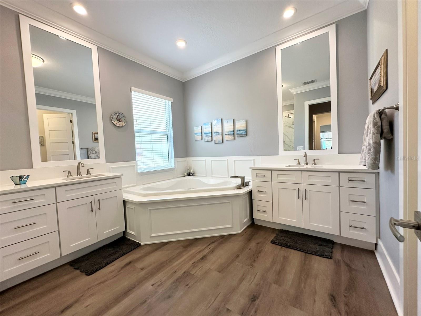 Image 29 of 84 For 1802 5th Street E