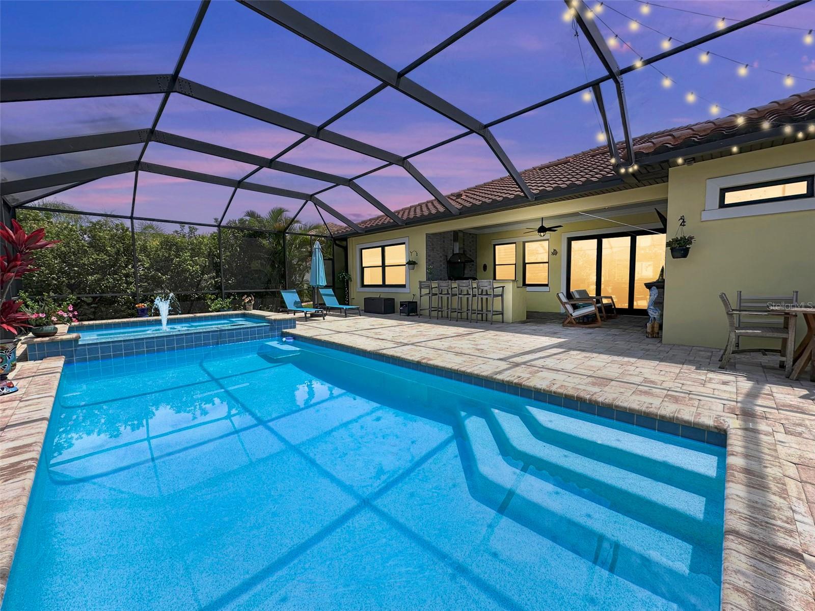 Image 3 of 84 For 1802 5th Street E