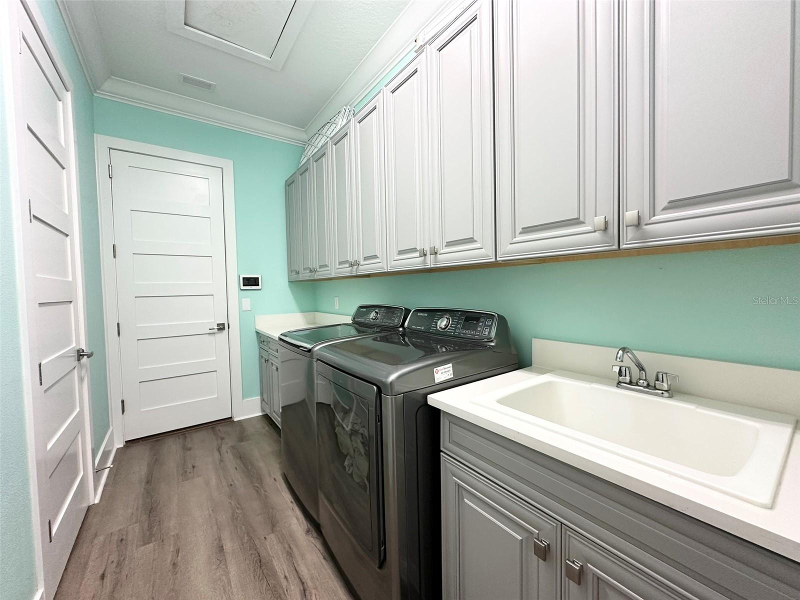 Image 40 of 84 For 1802 5th Street E