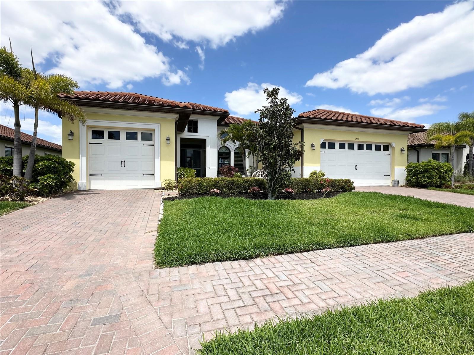 Image 7 of 84 For 1802 5th Street E