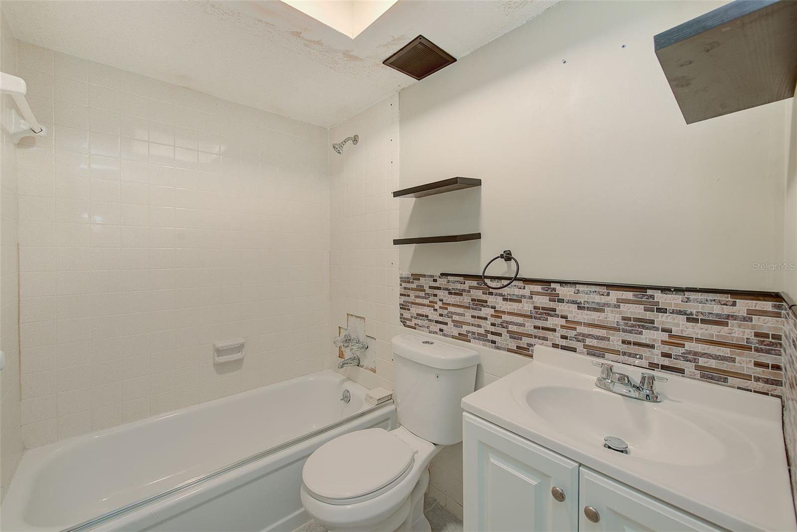 Image 13 of 23 For 4742 Azalea Drive 213