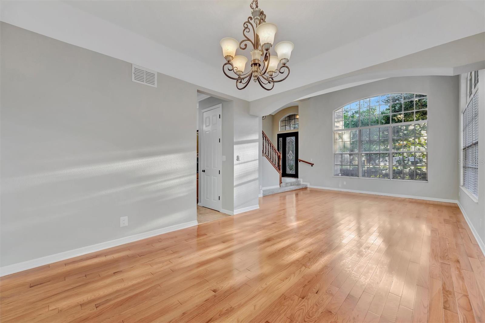 Image 17 of 83 For 2839 Safe Harbor Drive