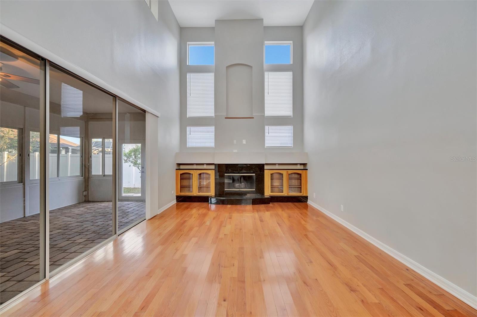 Image 31 of 83 For 2839 Safe Harbor Drive