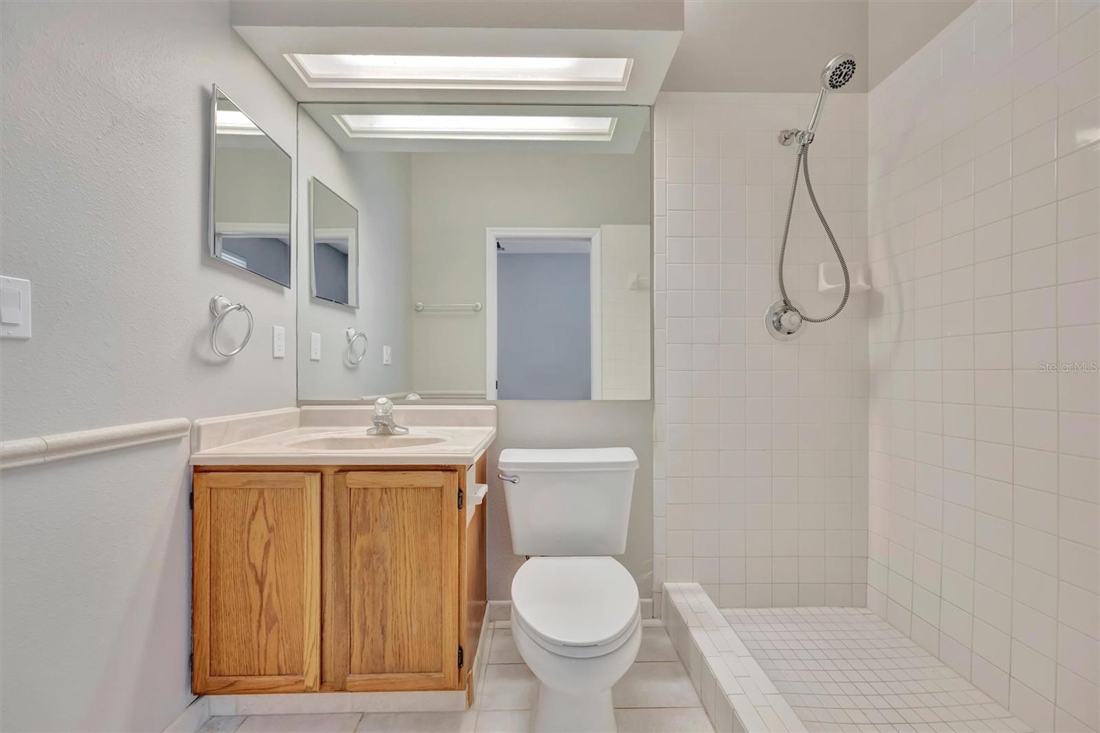 Image 46 of 83 For 2839 Safe Harbor Drive