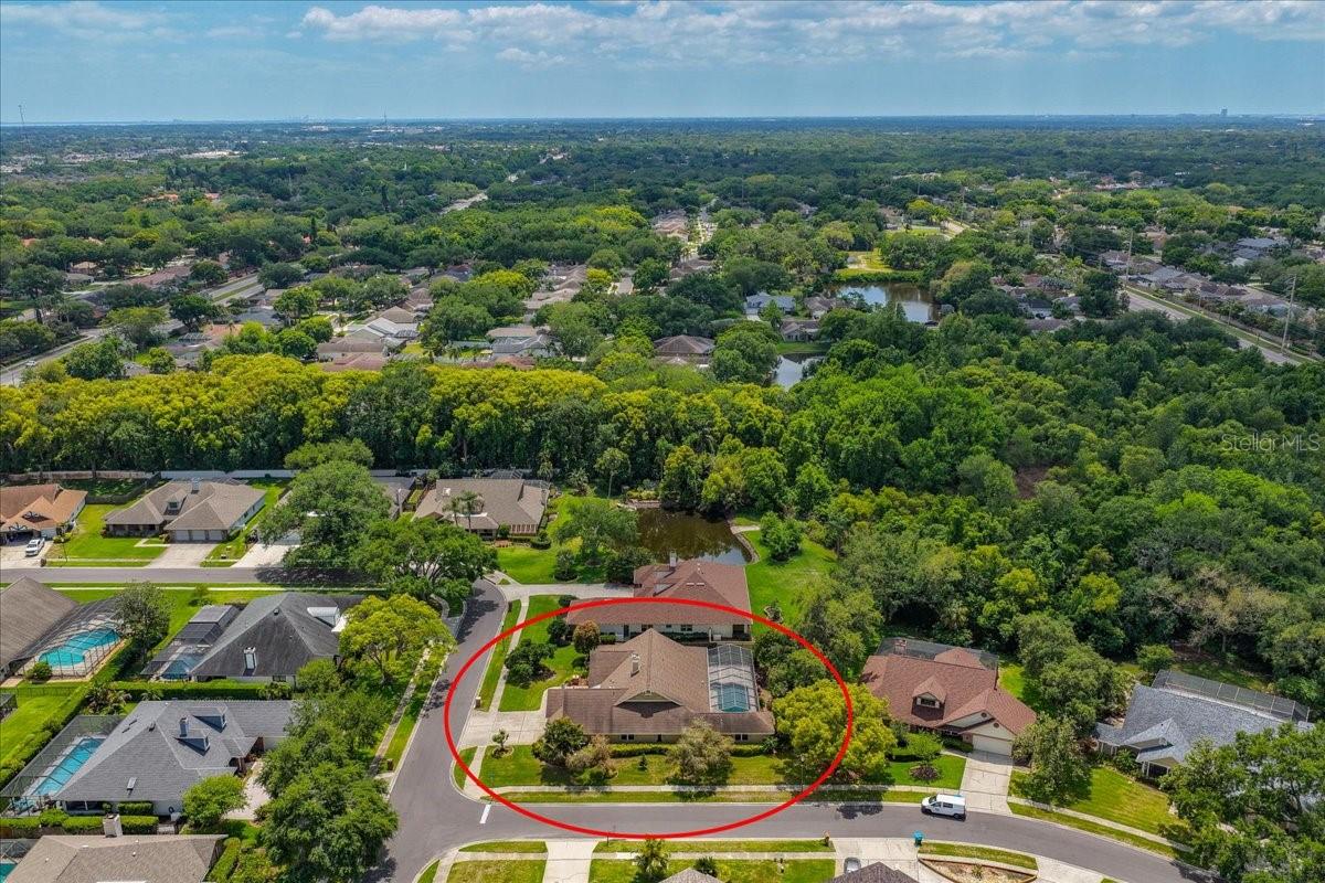 Image 64 of 69 For 325 Sheffield Circle W